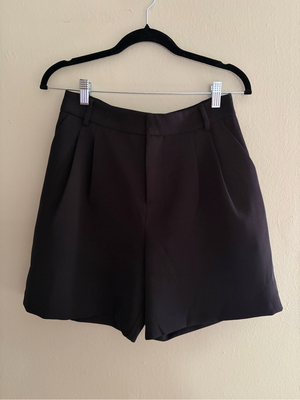Grey Lab Black High-Rise Tailored Women's Shorts - Picture 3 of 10